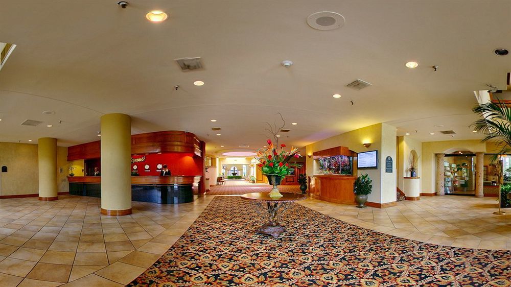 Mcm Elegante Hotel & Conference Center Beaumont Exterior photo